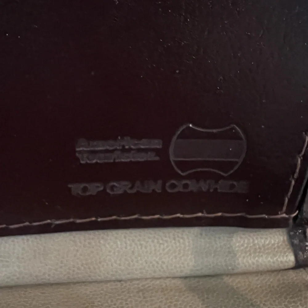 Briefcase American tourister cowhide burgundy